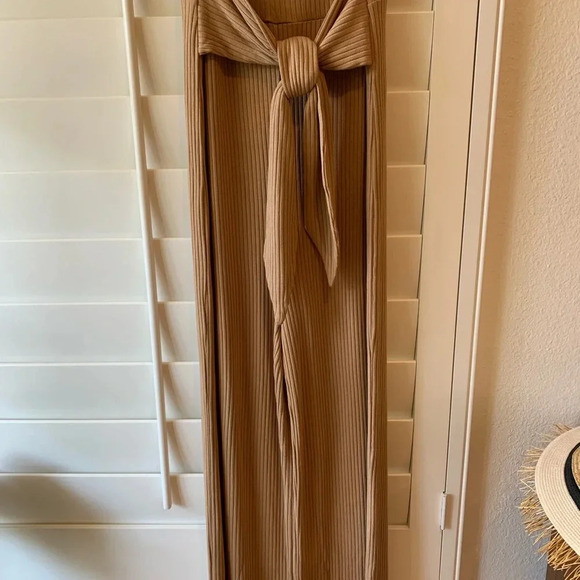 REFORMATION NWT Kazu Camel Ribbed Jumpsuit Romper One Piece - Picture 5 of 9